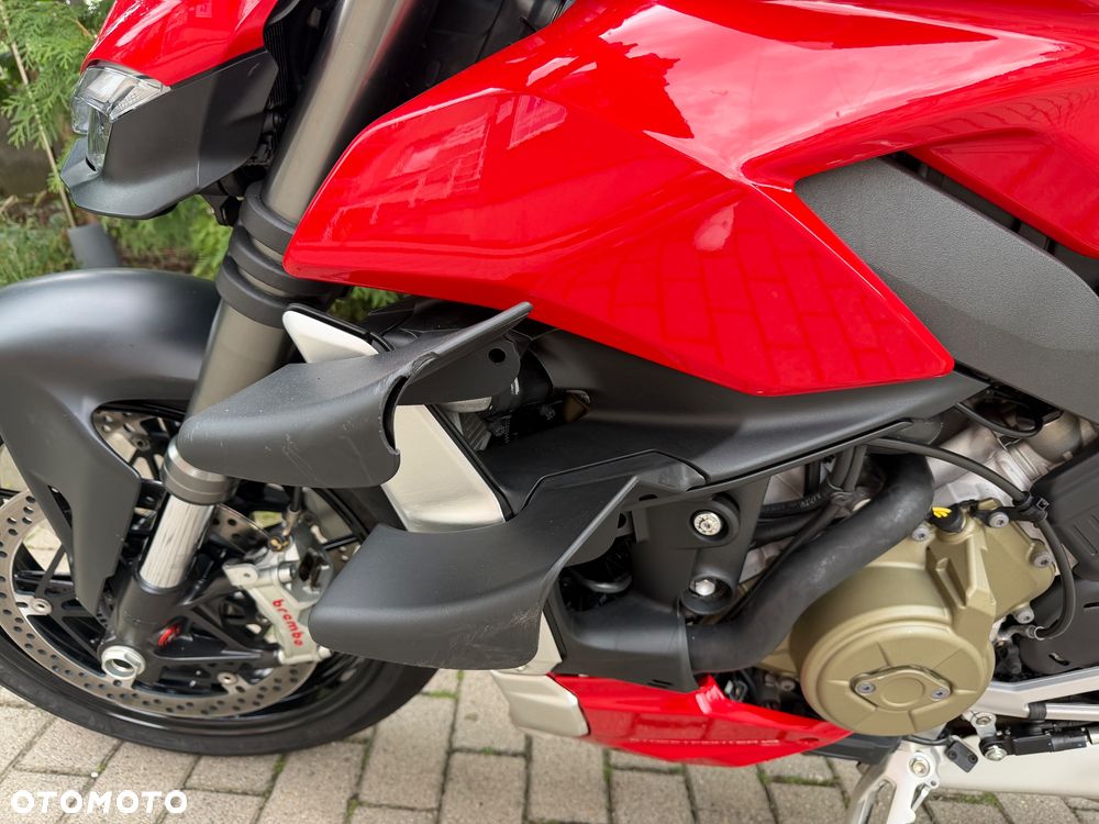 Ducati Streetfighter V4 - 15