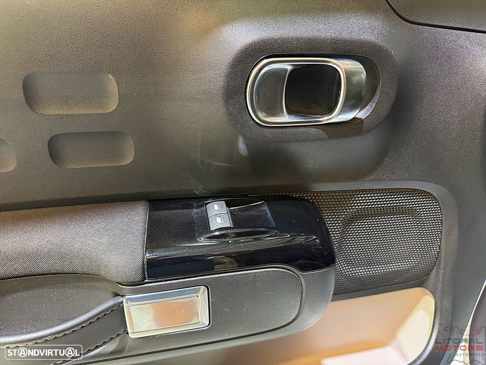 Citroën C3 1.2 PureTech Plus - 18