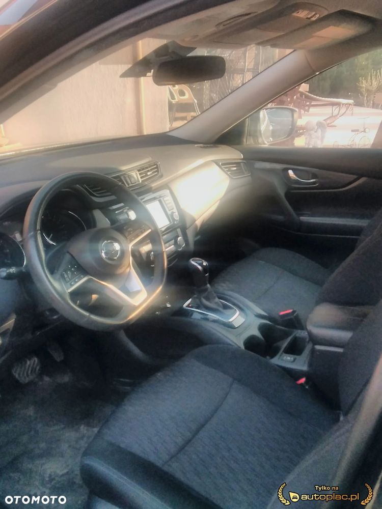 Nissan Rogue - 7