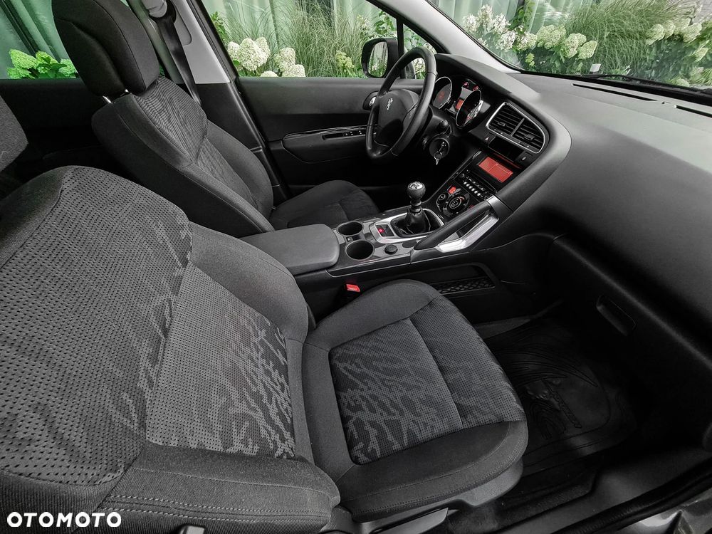 Peugeot 3008 1.6 HDi Style - 19