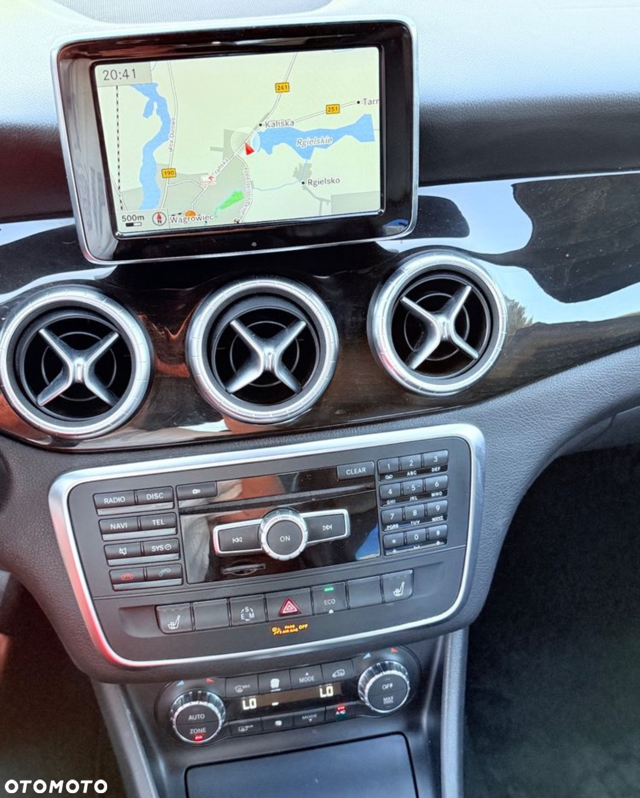 Mercedes-Benz CLA 250 7G-DCT AMG Line - 13