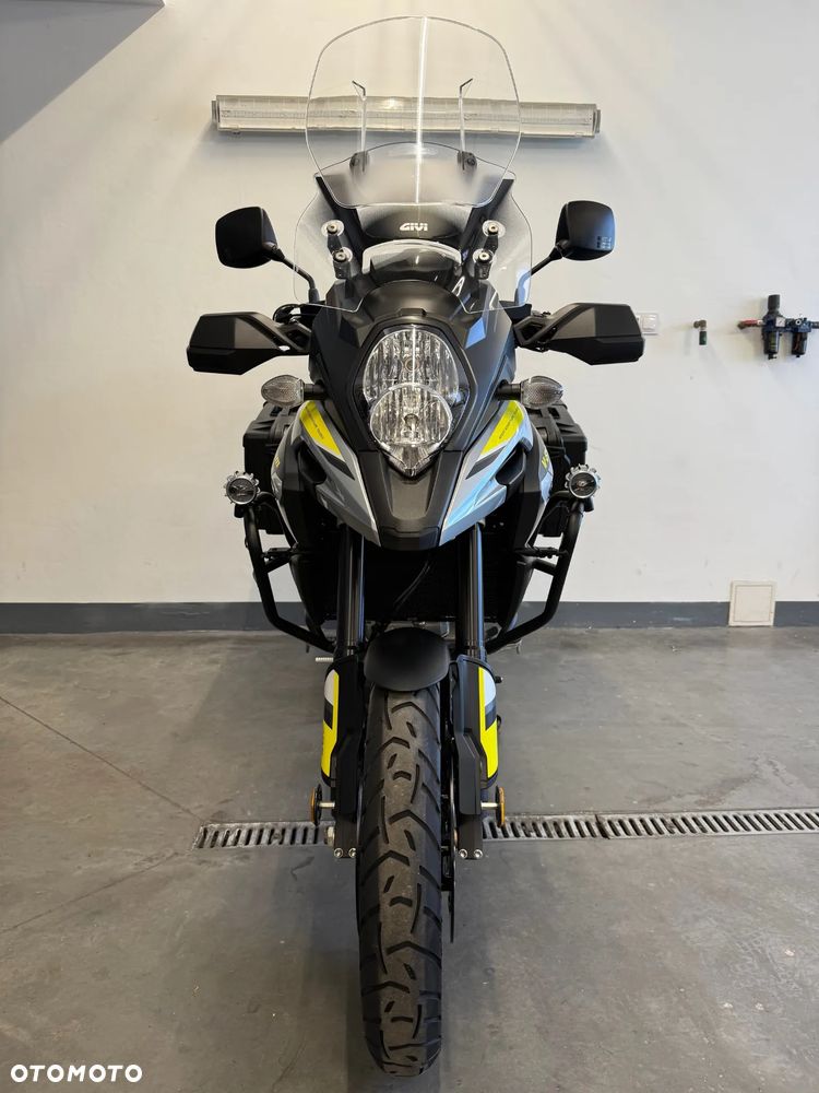 Suzuki V-STROM - 37
