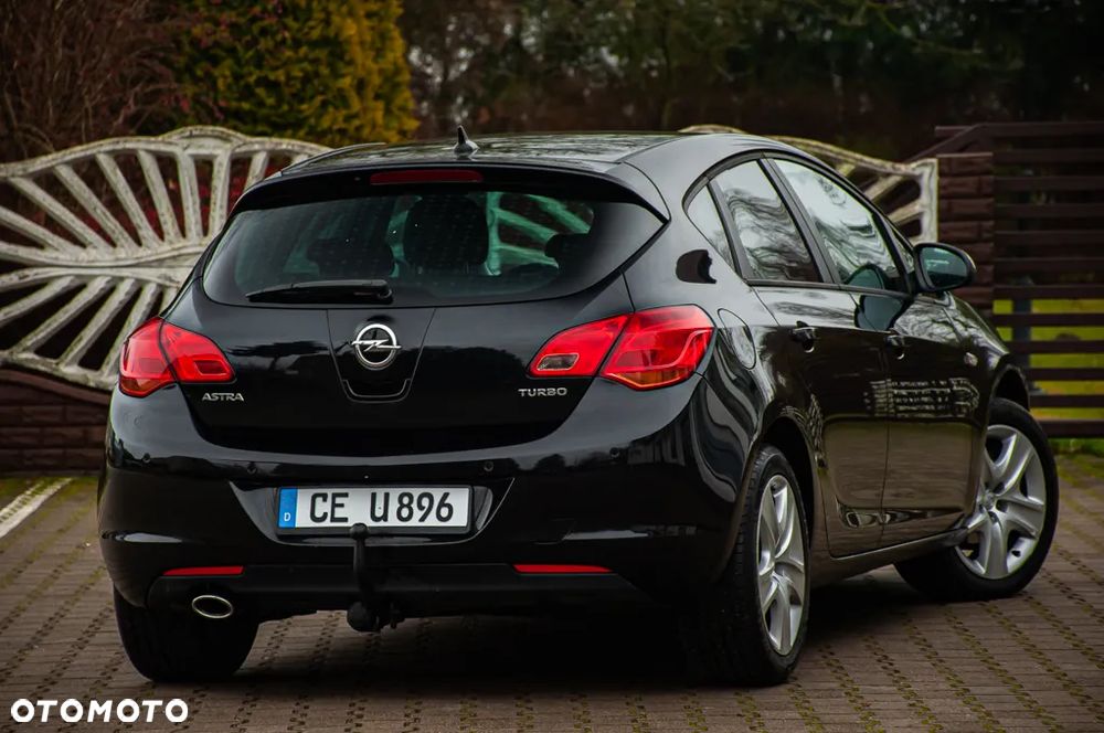 Opel Astra 1.4 Turbo Innovation - 14