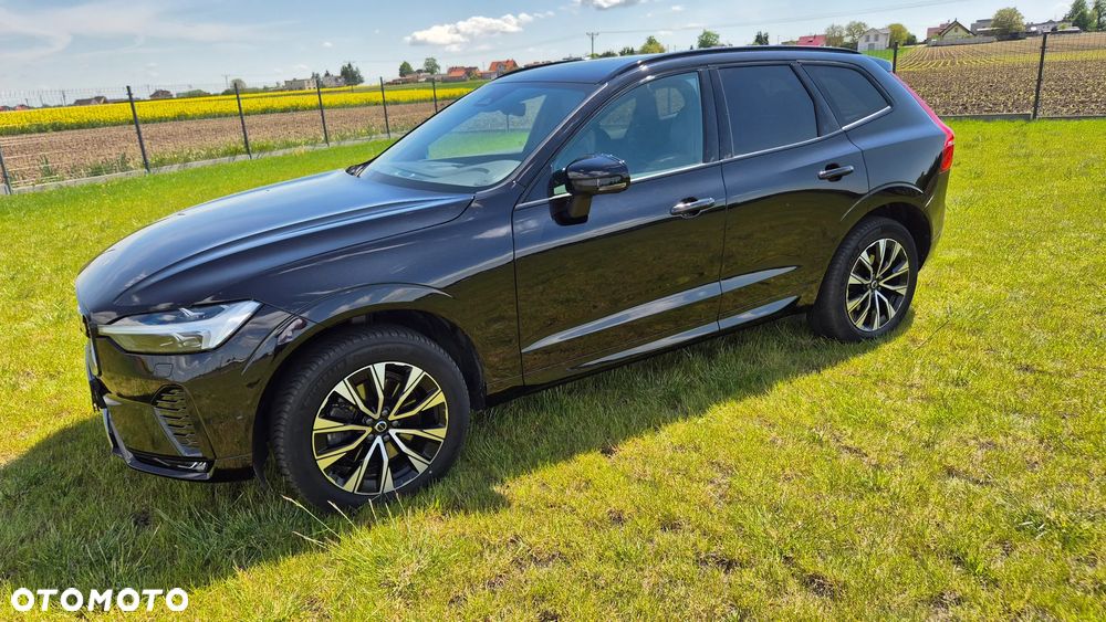 Volvo XC 60 B4 D Plus Dark - 23
