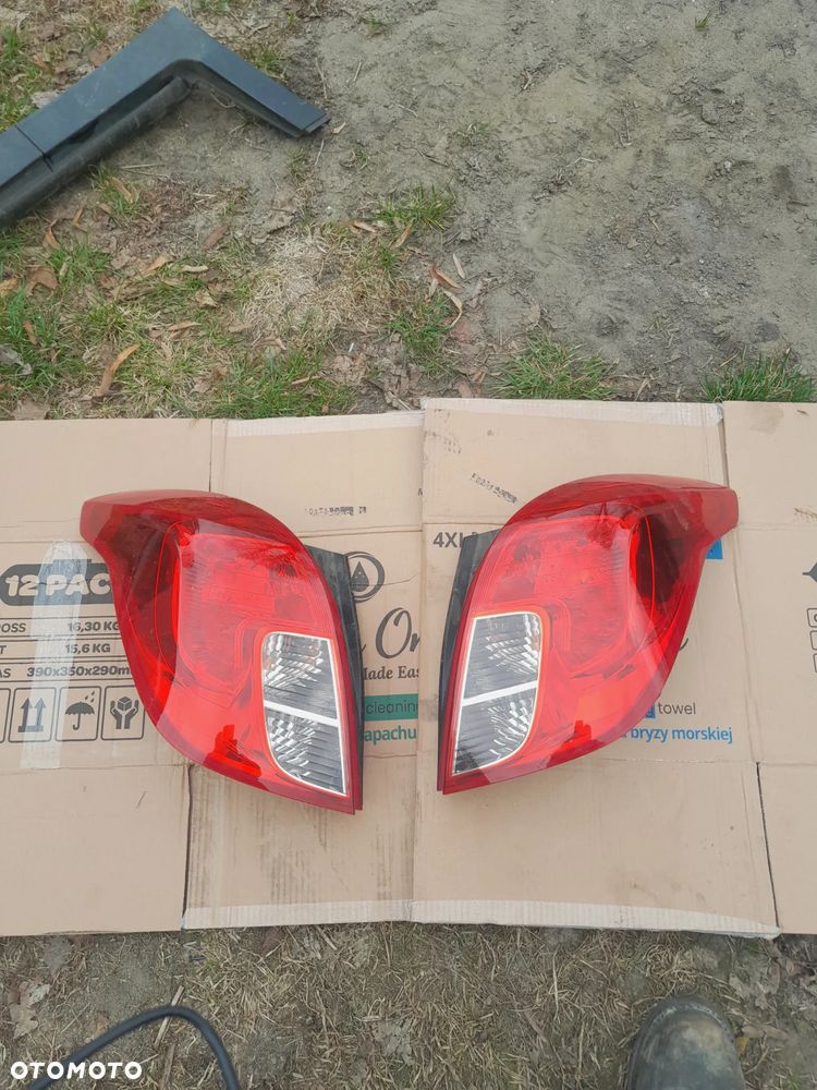 LAMPA TYLNA MOKKA X PRAWA LUB LEWA - 1