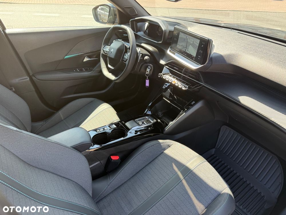 Peugeot 2008 PureTech 130 Stop&Start EAT6 Black Edition - 11