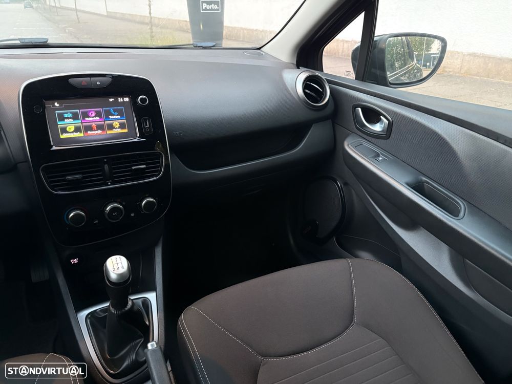Renault Clio 1.5 dCi Limited EDition - 24