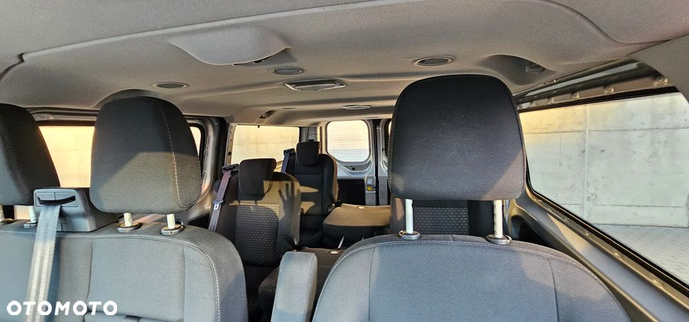 Ford Transit Custom - 11