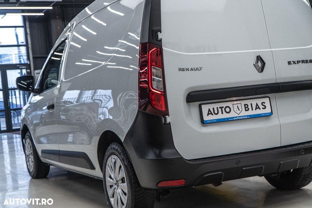 Renault Express - 31