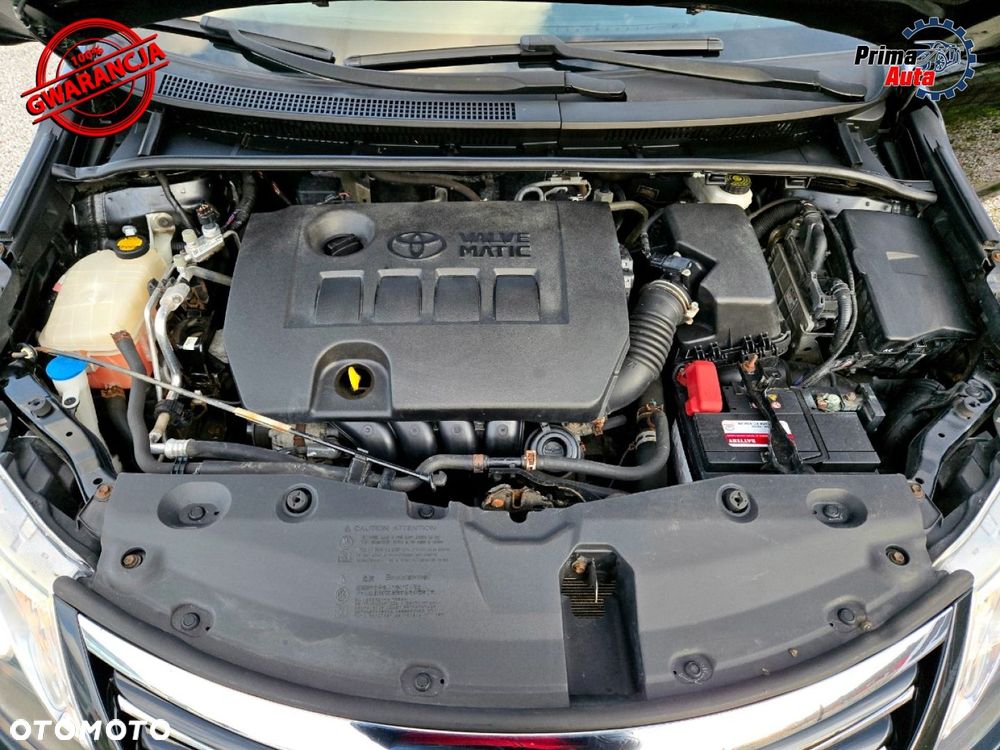 Toyota Avensis 1.8 Prestige - 32
