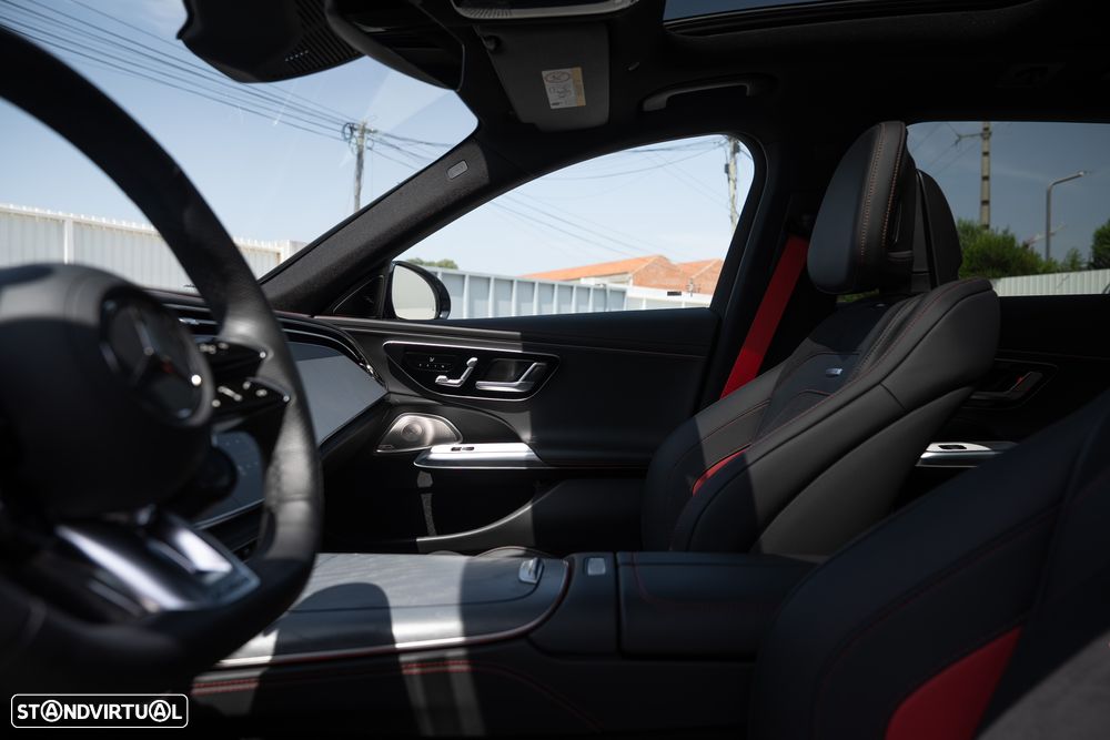 Mercedes-Benz E 53 AMG Hybrid 4Matic+ - 51