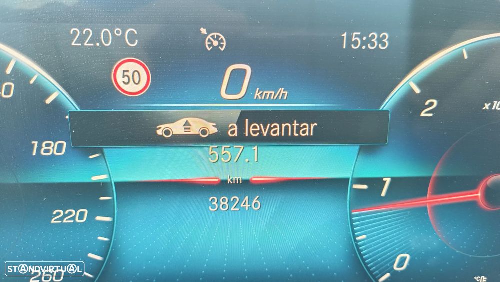 Mercedes-Benz GLE 300 d 4Matic - 30