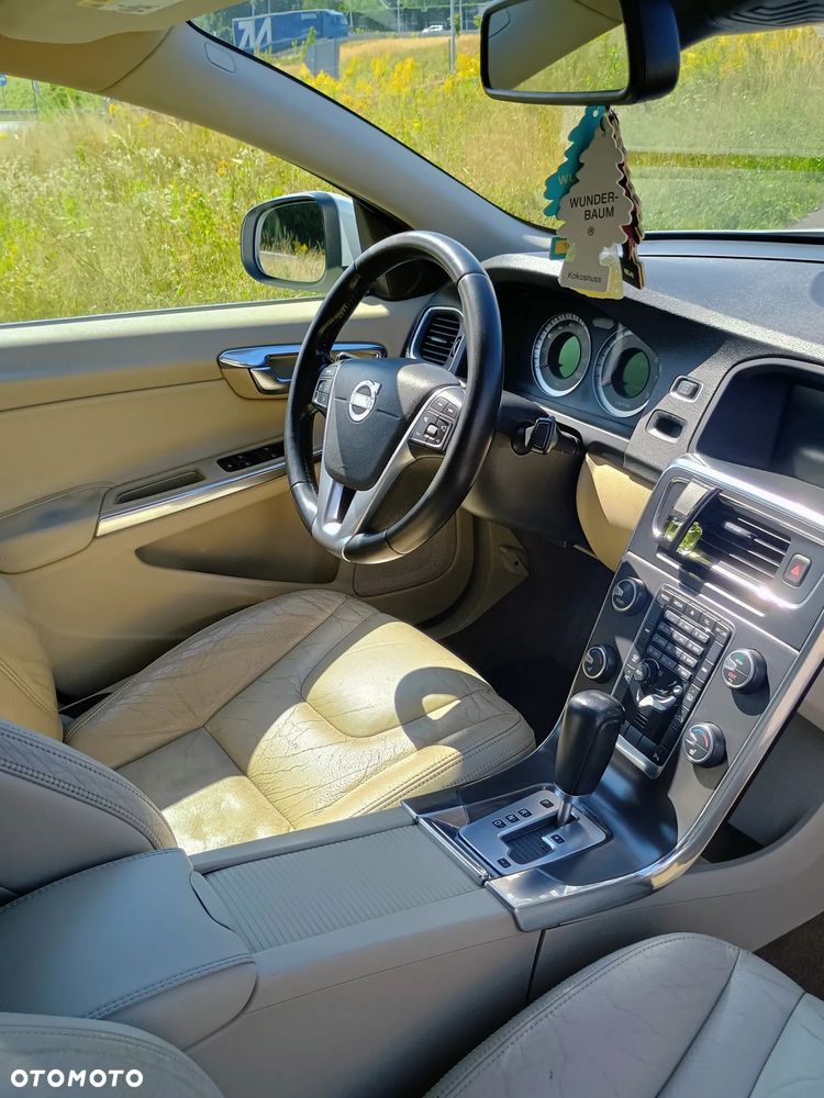 Volvo S60 T6 AWD Geartronic Summum - 21