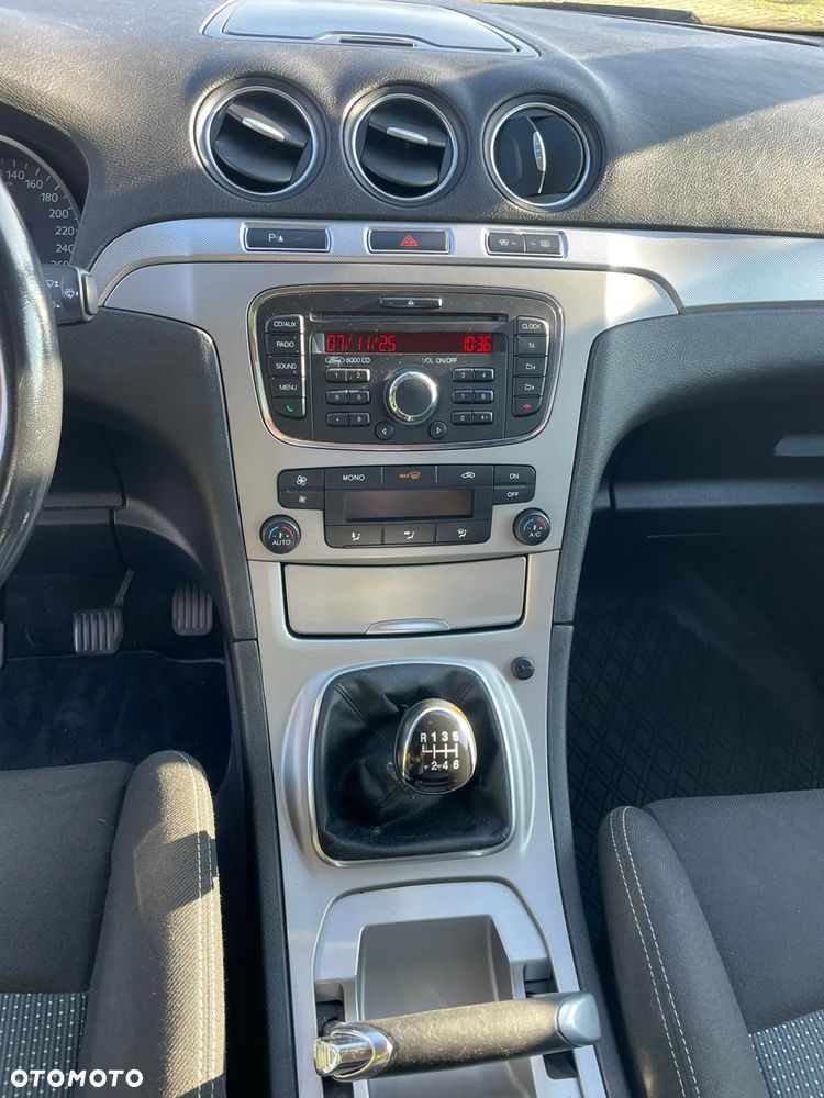 Ford S-Max 2.0 TDCi Silver X - 22