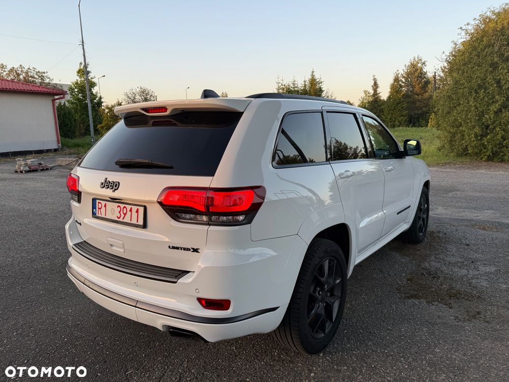 Jeep Grand Cherokee - 4