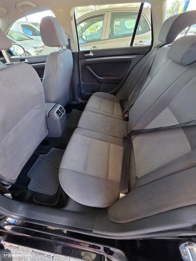 VW Golf Variant 1.4i Trendline Pack - 17