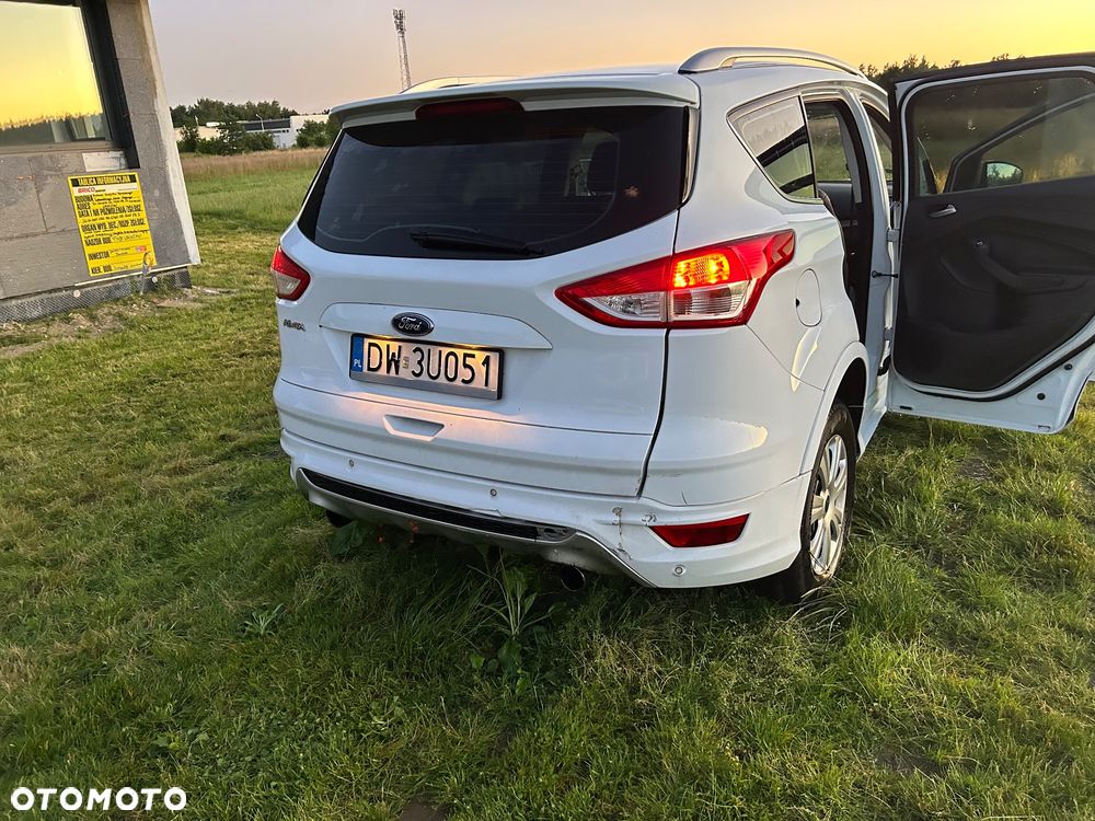 Ford Kuga - 12