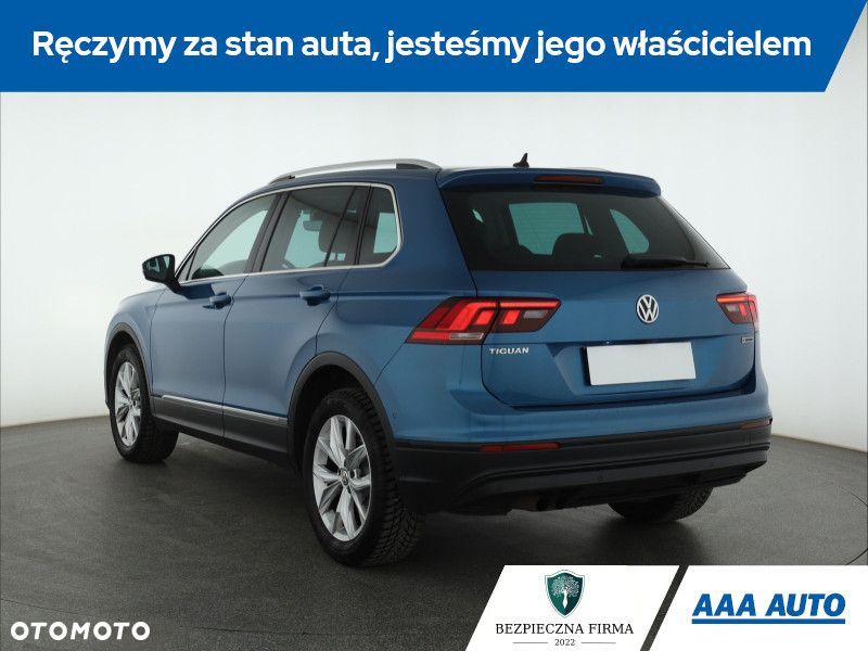 Volkswagen Tiguan - 6