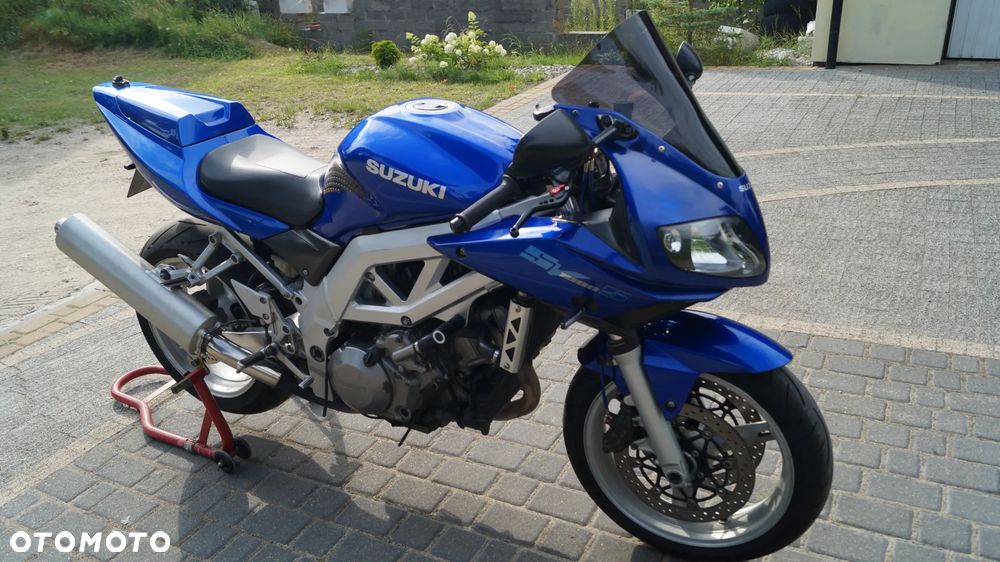 Suzuki SV - 11