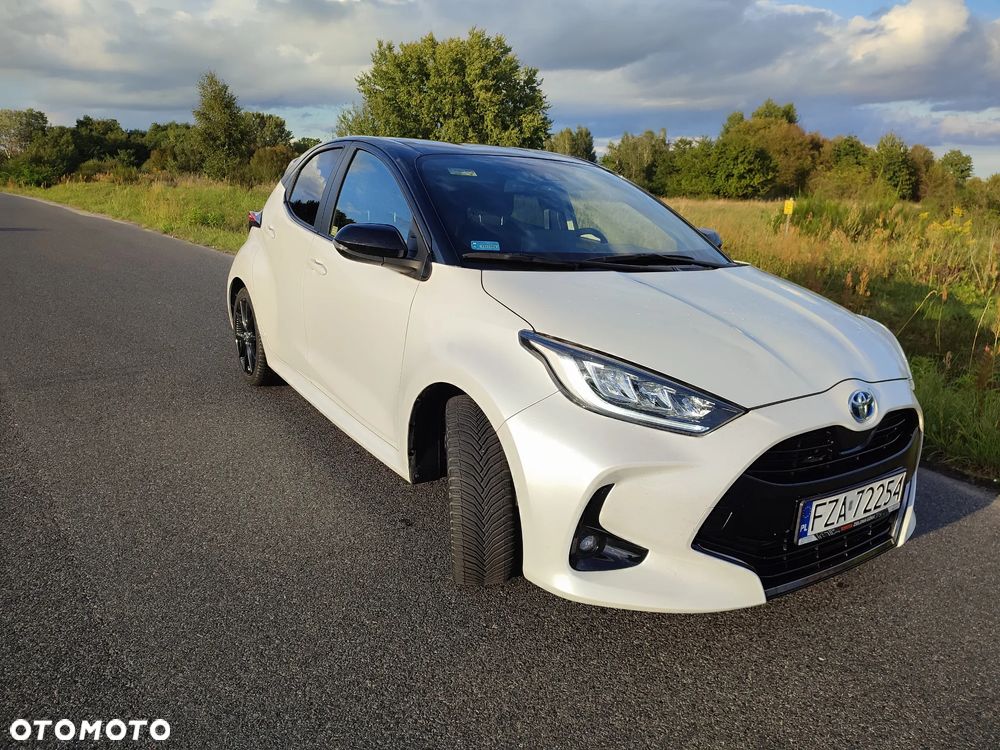 Toyota Yaris Hybrid 1.5 Selection Style - 2