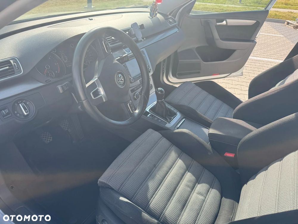 Volkswagen Passat 2.0 TDI Comfortline CityLine - 7