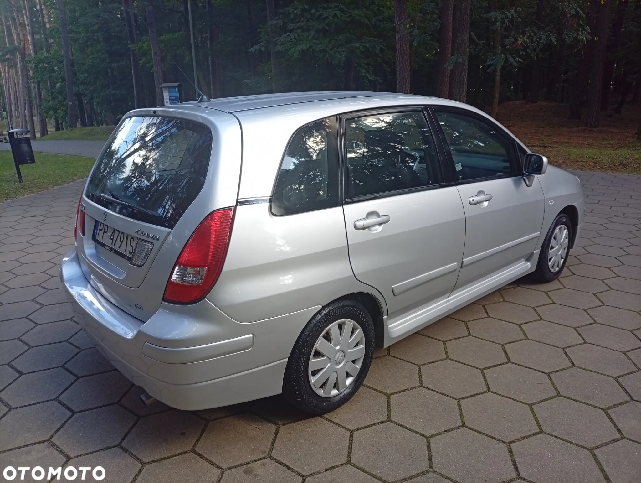 Suzuki Liana 1.6 Snow White - 3