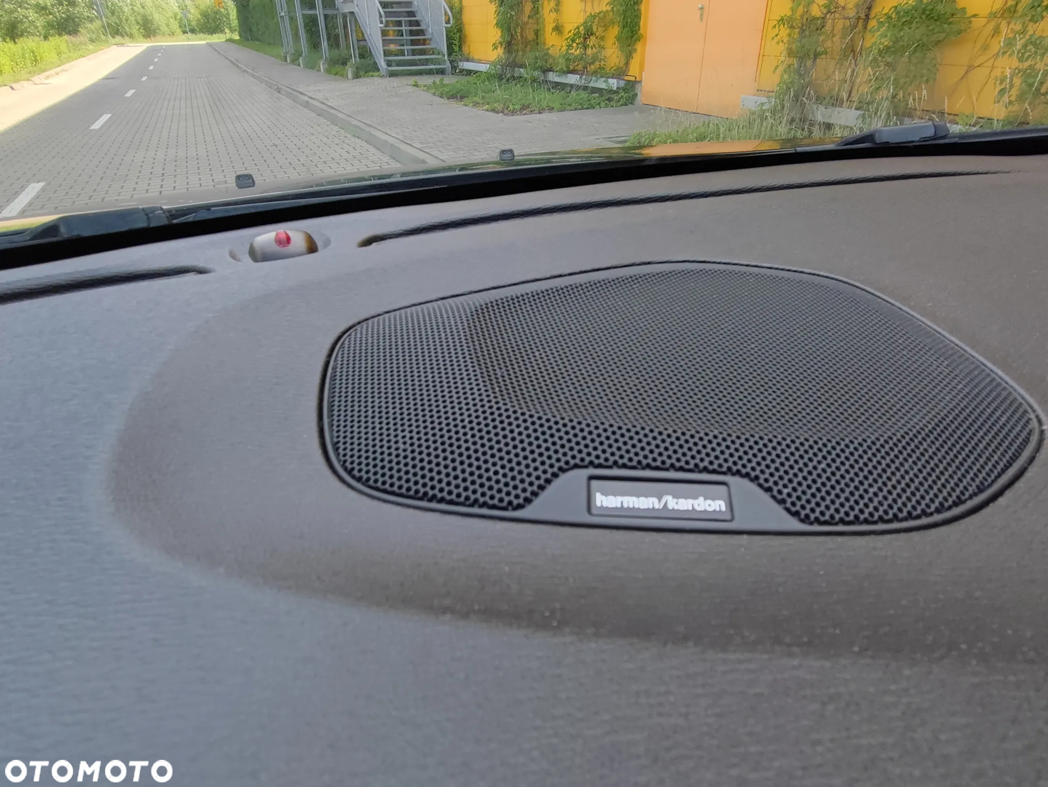 Volvo V40 T3 Geartronic RDesign - 30