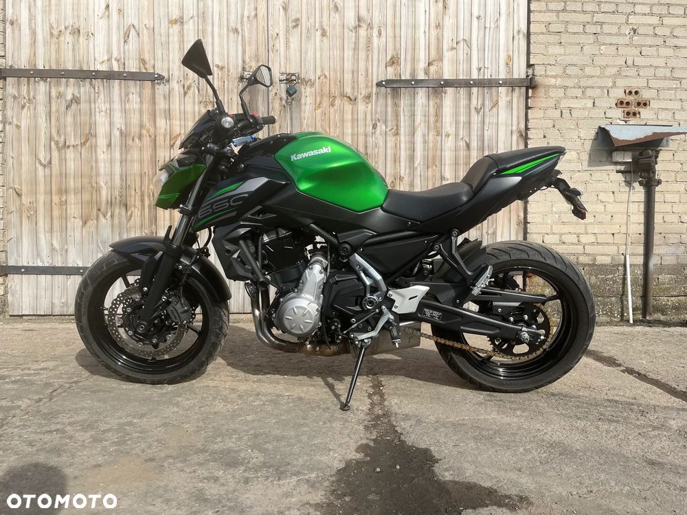 Kawasaki Z 650 - 16