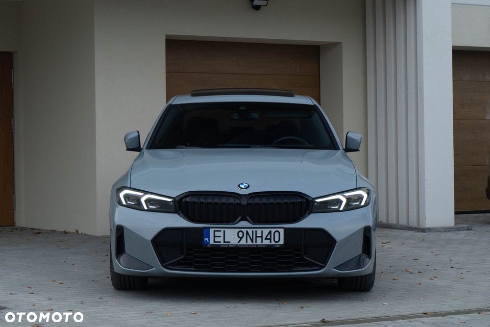 BMW Seria 3 330d xDrive mHEV M Sport sport - 2