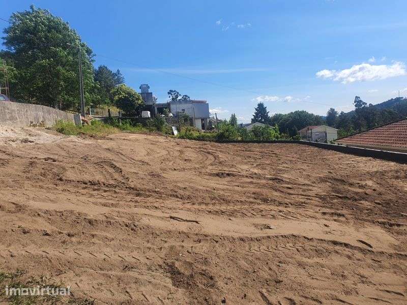 Lote De Terreno Para Construção - Cepães, Fafe - Grande imagem: 2/3