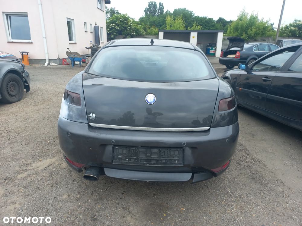 Alfa Romeo GT 1.9 JTD 150KM 05r wszystkie części - 4