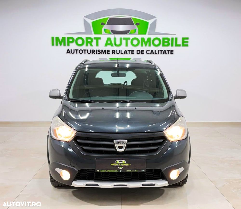 Dacia Lodgy TCe 115 Stepway - 3