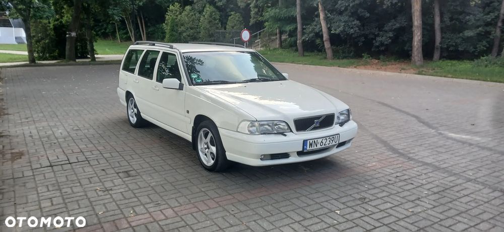 Volvo V70 2.4 - 30