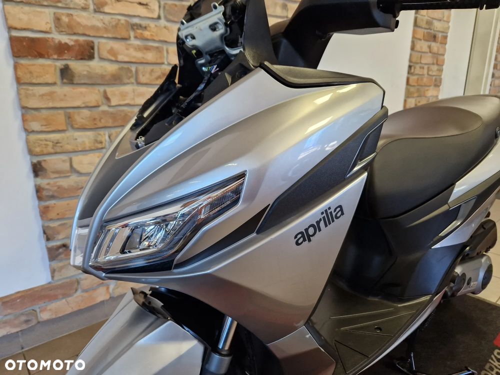 Aprilia SX - 19
