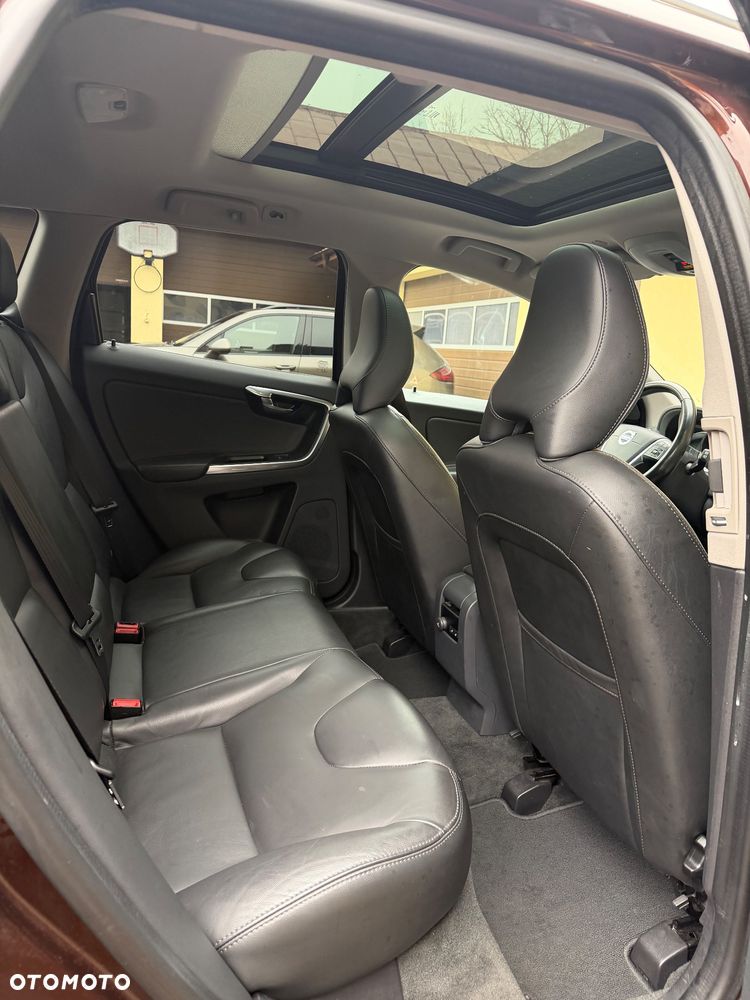 Volvo XC 60 D4 Geartronic Ocean Race - 24