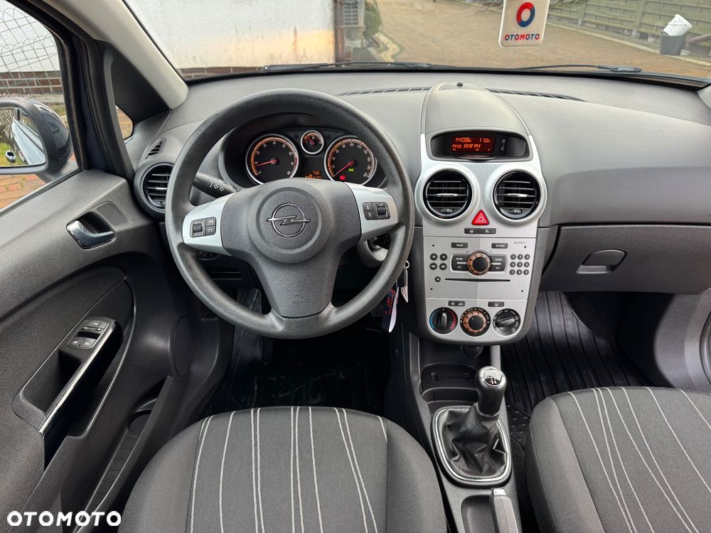 Opel Corsa - 28
