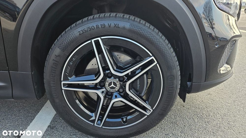 Mercedes-Benz GLB 200 d AMG Line 8G-DCT - 9