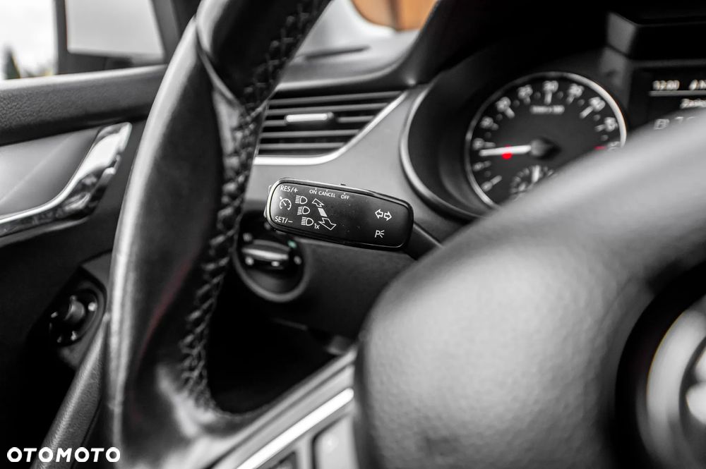 Skoda Octavia 2.0 TDI 4x4 Clever DSG - 25