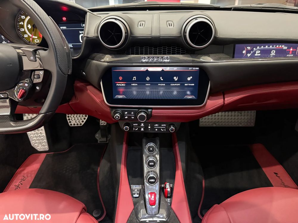 Ferrari Portofino - 8
