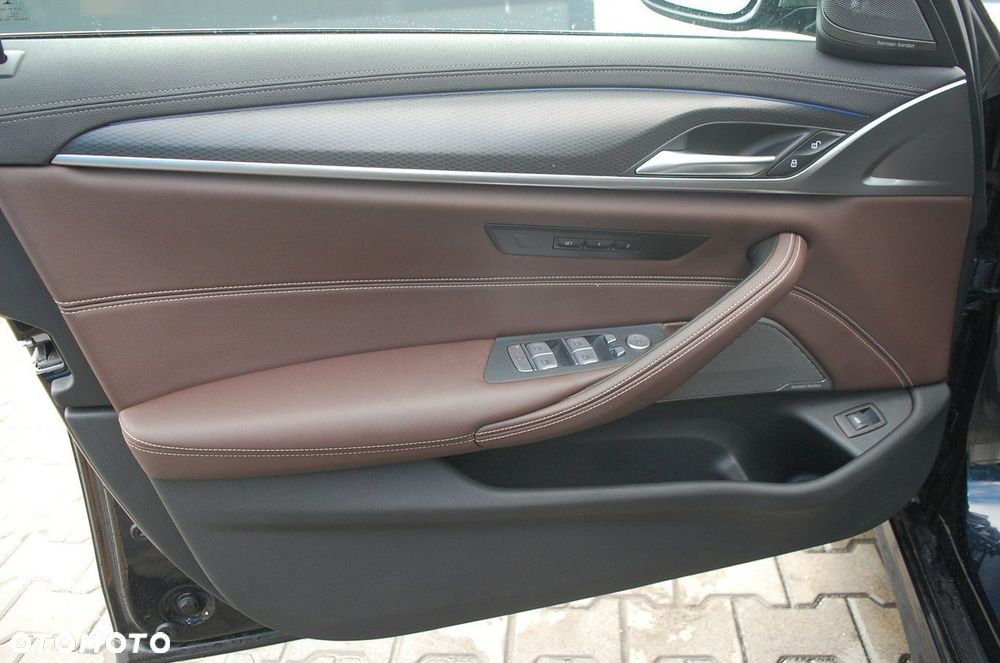 BMW Seria 5 - 14