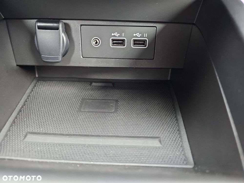 Renault Clio 1.0 TCe Techno - 26