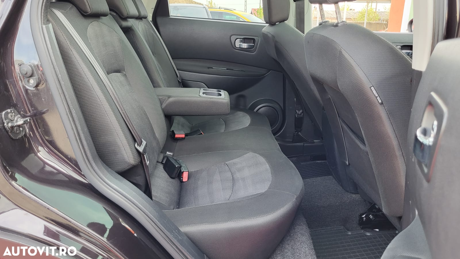 Nissan Qashqai 1.5 dCi DPF 360 - 37