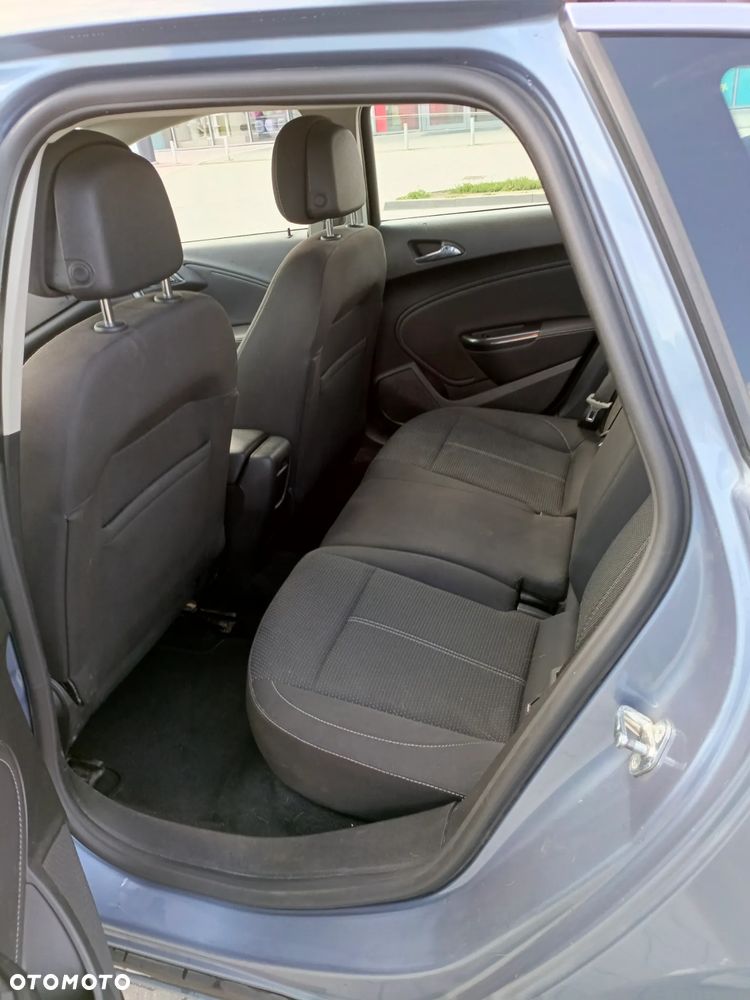 Opel Astra 1.4 Turbo - 15