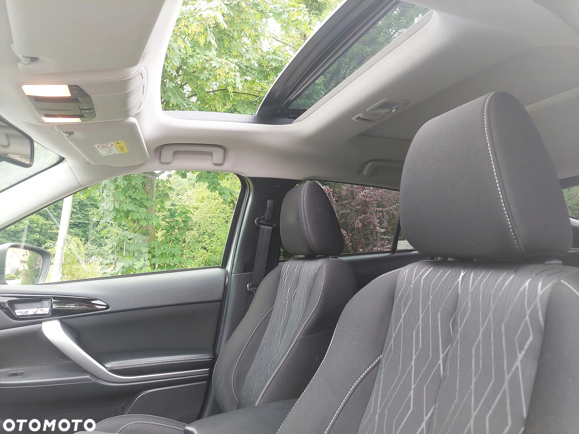 Mitsubishi Eclipse Cross - 28