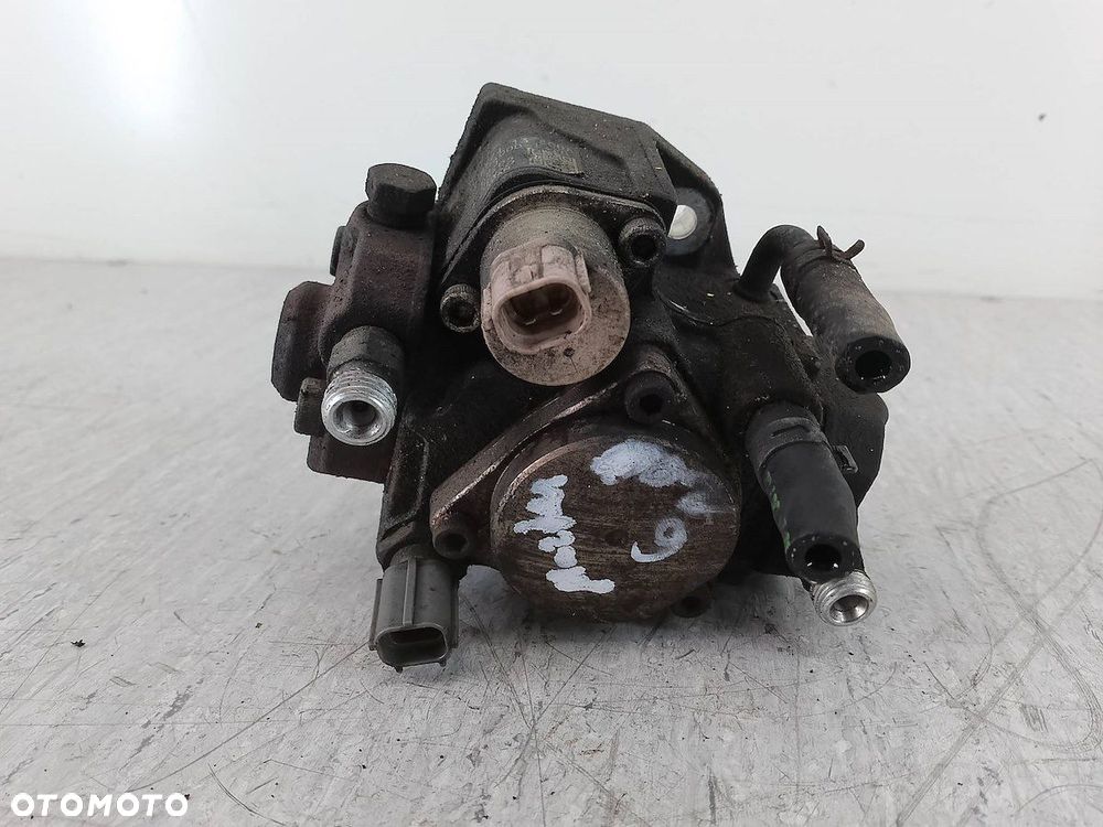 POMPA WTRYSKOWA MAZDA 5 ( 05-10 ) 294000-0420   RF7J 2.0 D - 6