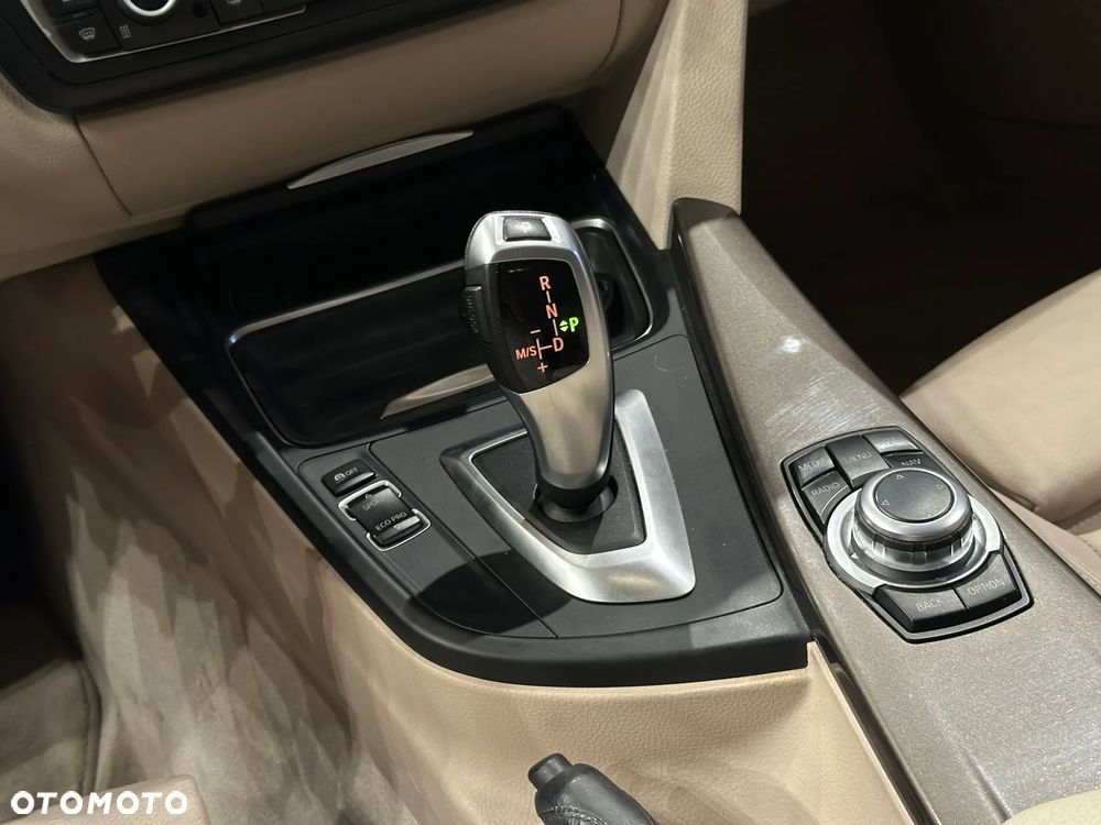 BMW Seria 3 - 19