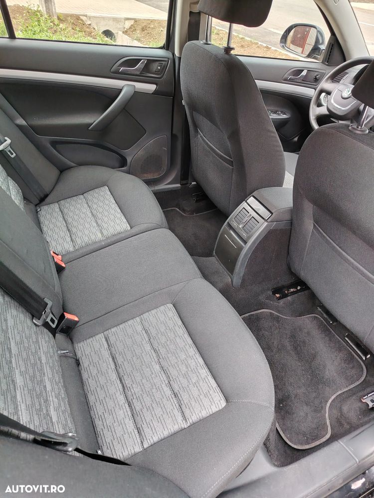 Skoda Octavia 2.0 TDI DPF FAMILY - 8