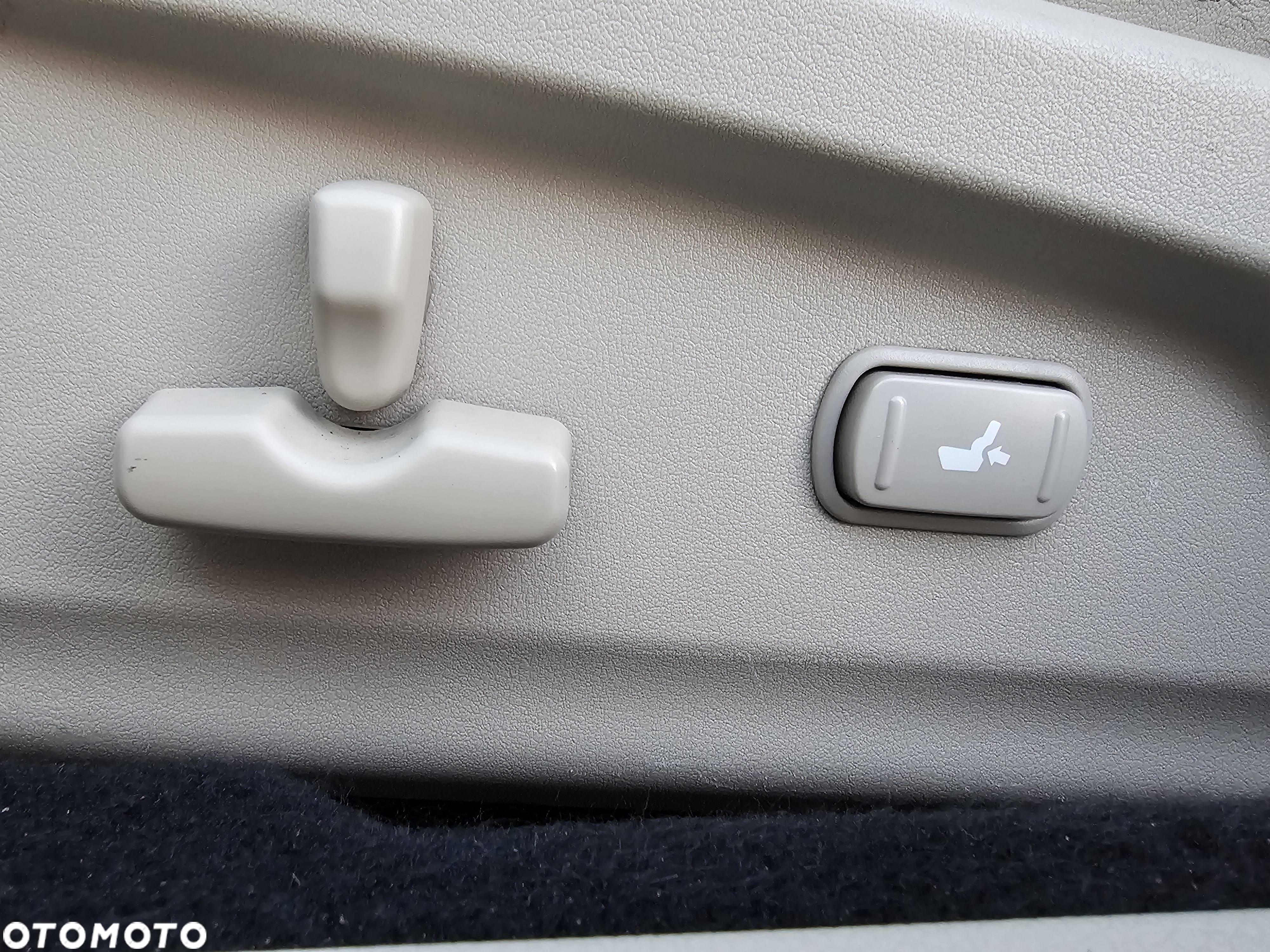 Subaru Outback - 30