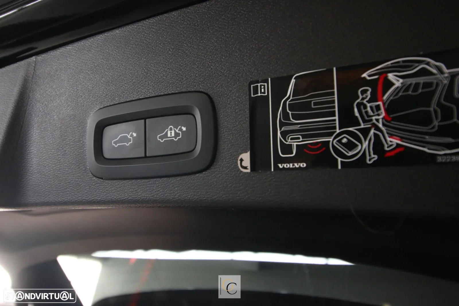 Volvo XC 40 T4 Recharge DKG Inscription - 24