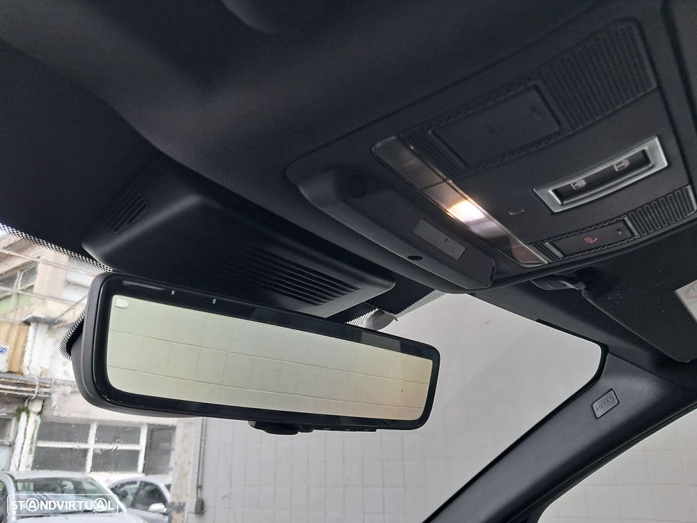 Land Rover Discovery Sport 2.0 eD4 R-Dynamic S - 9